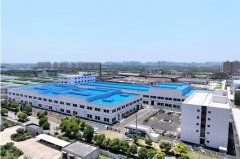 布制衣的绿色丝线